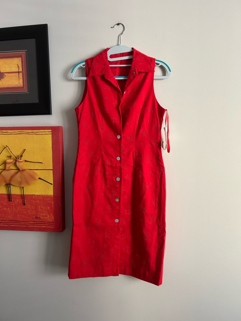 Sleeveless Red Eyelet Button-Front Midi Dress with Collar - Picture 1 of 4